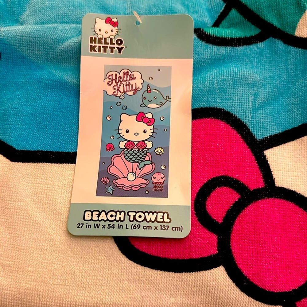 Hello Kitty Towel